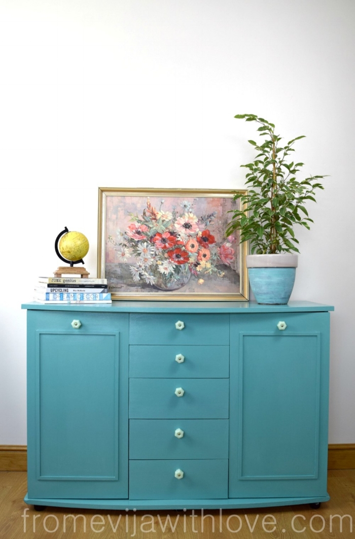  http://fromevijawithlove.com/2017/02/13/turquoise-furniture-makeover/ 